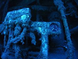 Pressure too low. Detail of one of the wrecks in the sout... by Arthur Telle Thiemann 